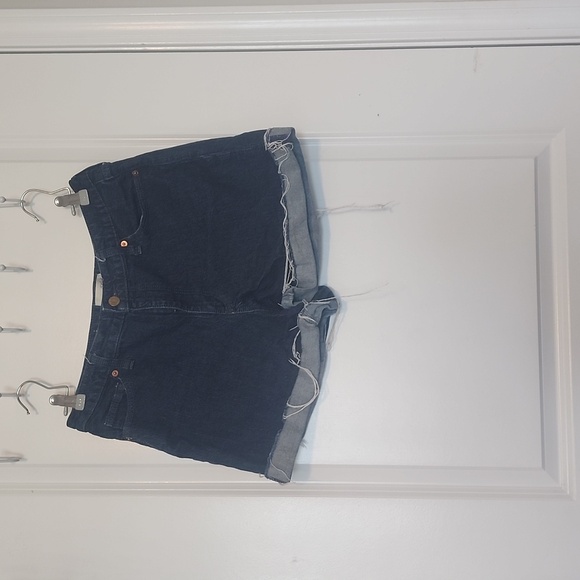 Universal threads vintage midi jean shorts size 10 or 30 - Picture 1 of 5